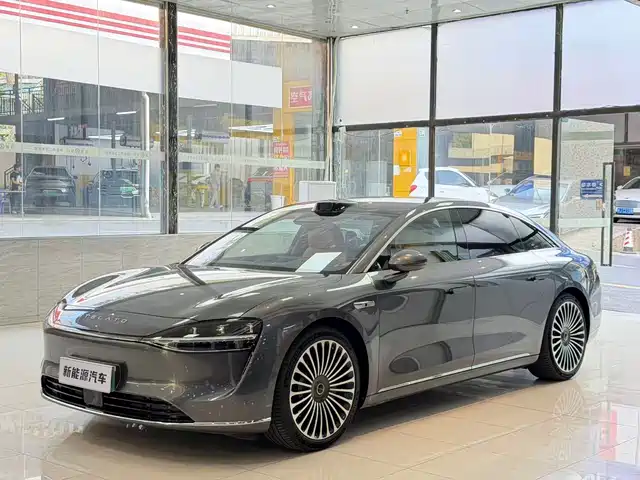 AITO ENJOY THE WORLD S9 2024