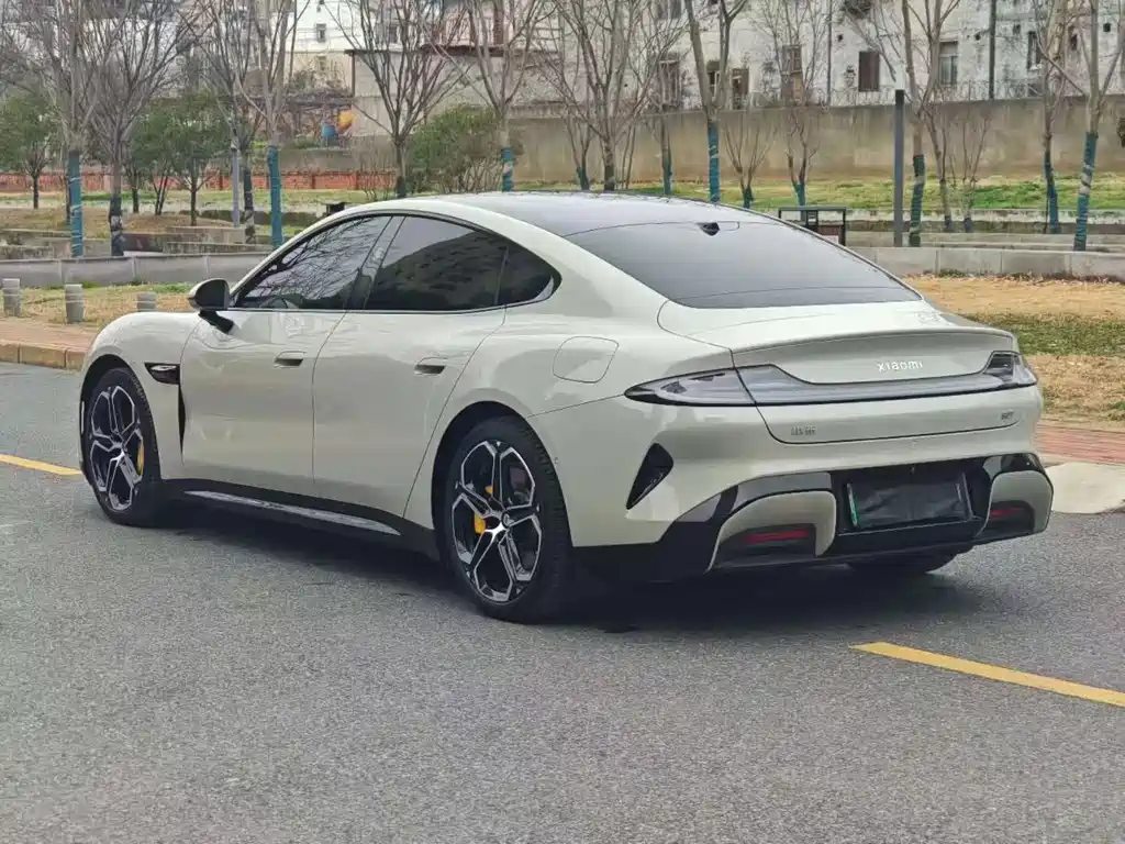 XIAOMI CAR XIAOMI SU7