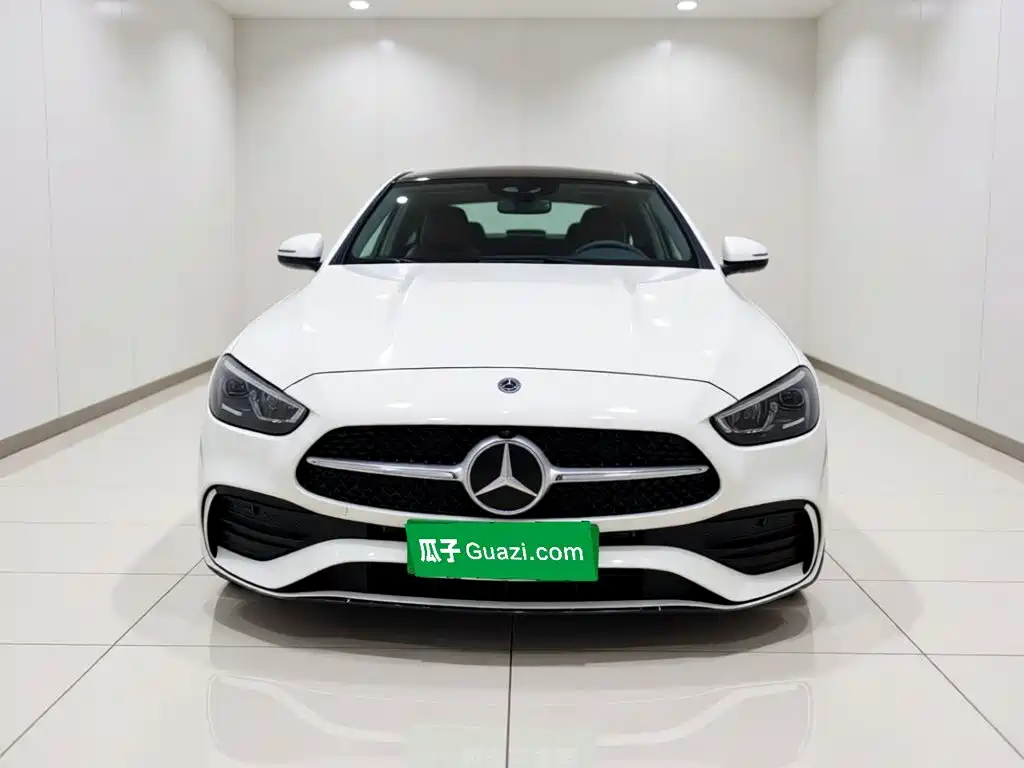 Mercedes-Benz C-Class — миниатюра 2
