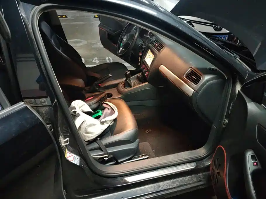 Volkswagen Sagitar — миниатюра 8