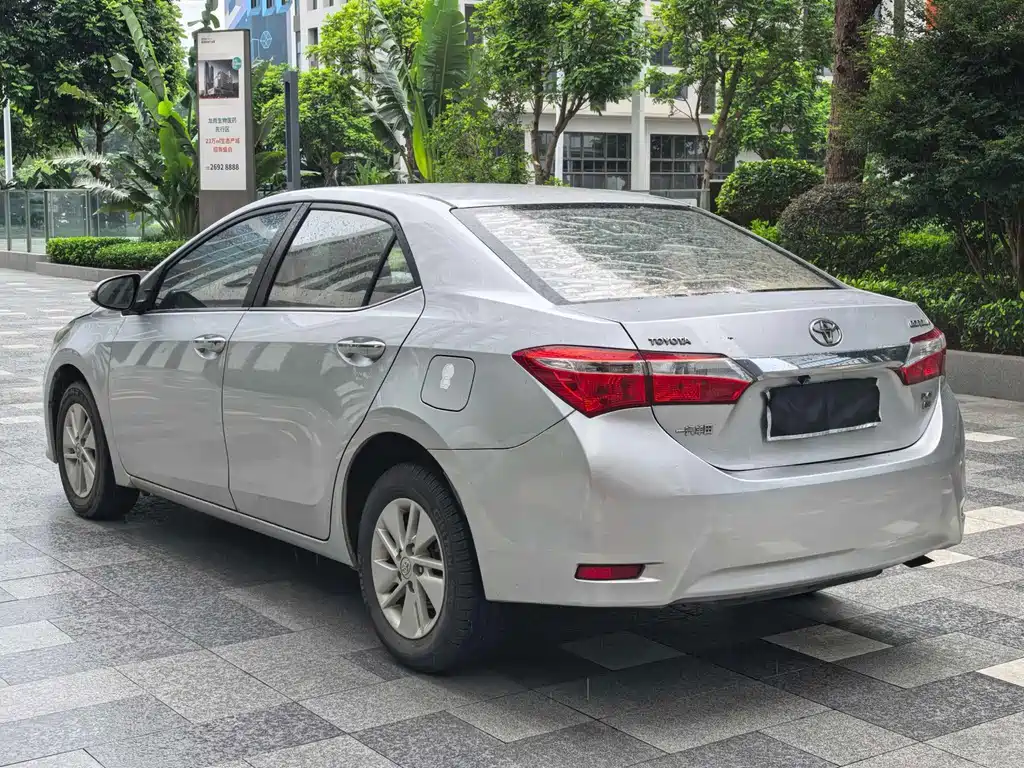 Toyota Corolla — миниатюра 6