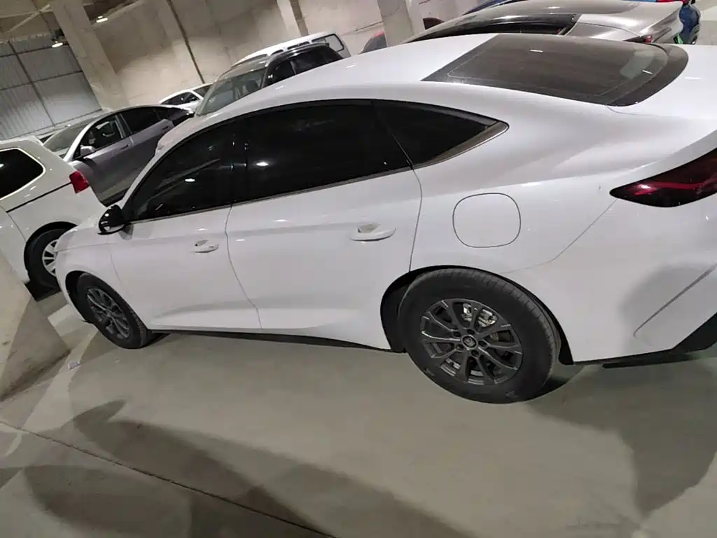 BYD Qin L — миниатюра 26