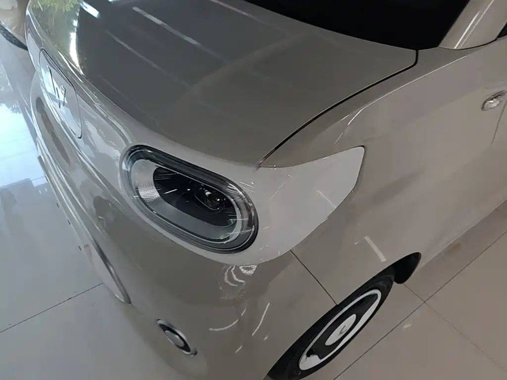 Wuling MINIEV — миниатюра 24