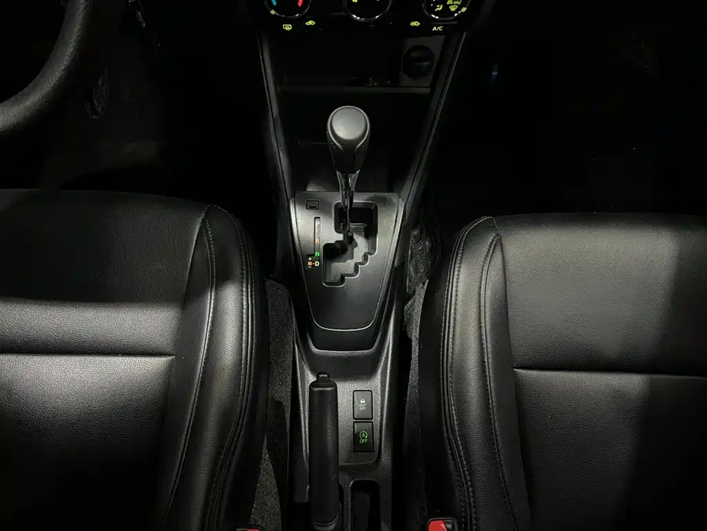 TOYOTA YARIS L ZHIXUAN