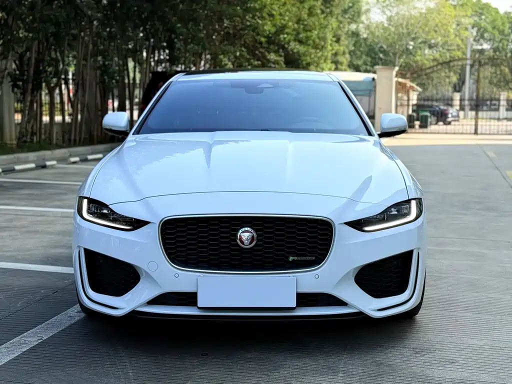 JAGUAR XEL