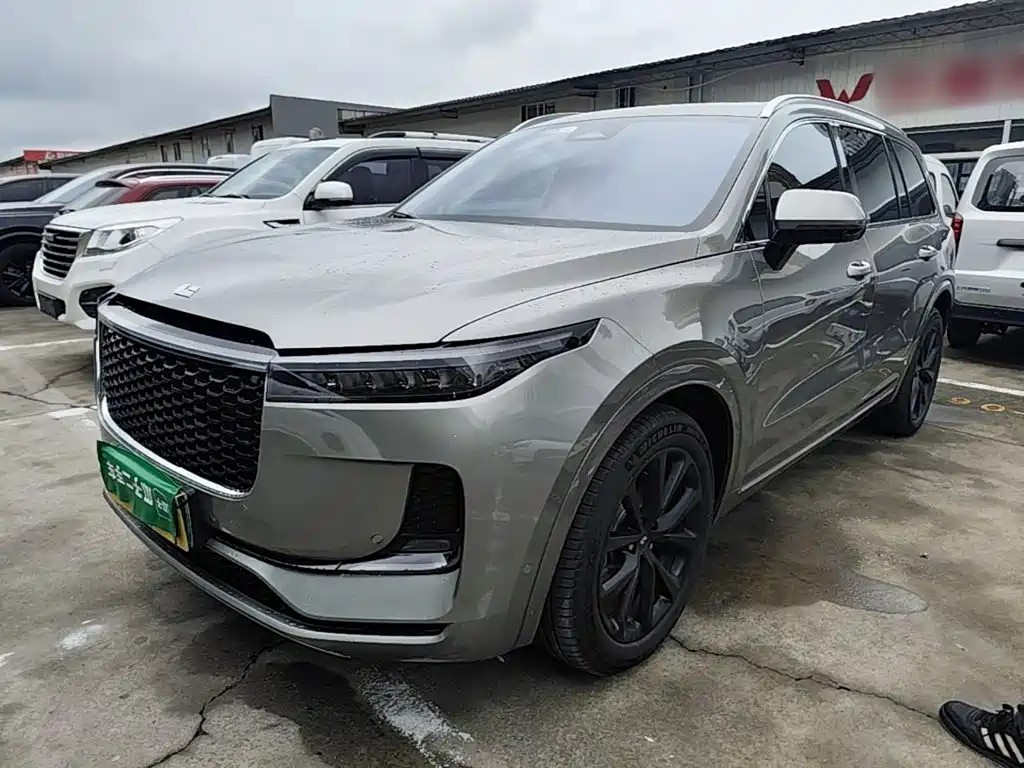Li Auto Li ONE — миниатюра 2