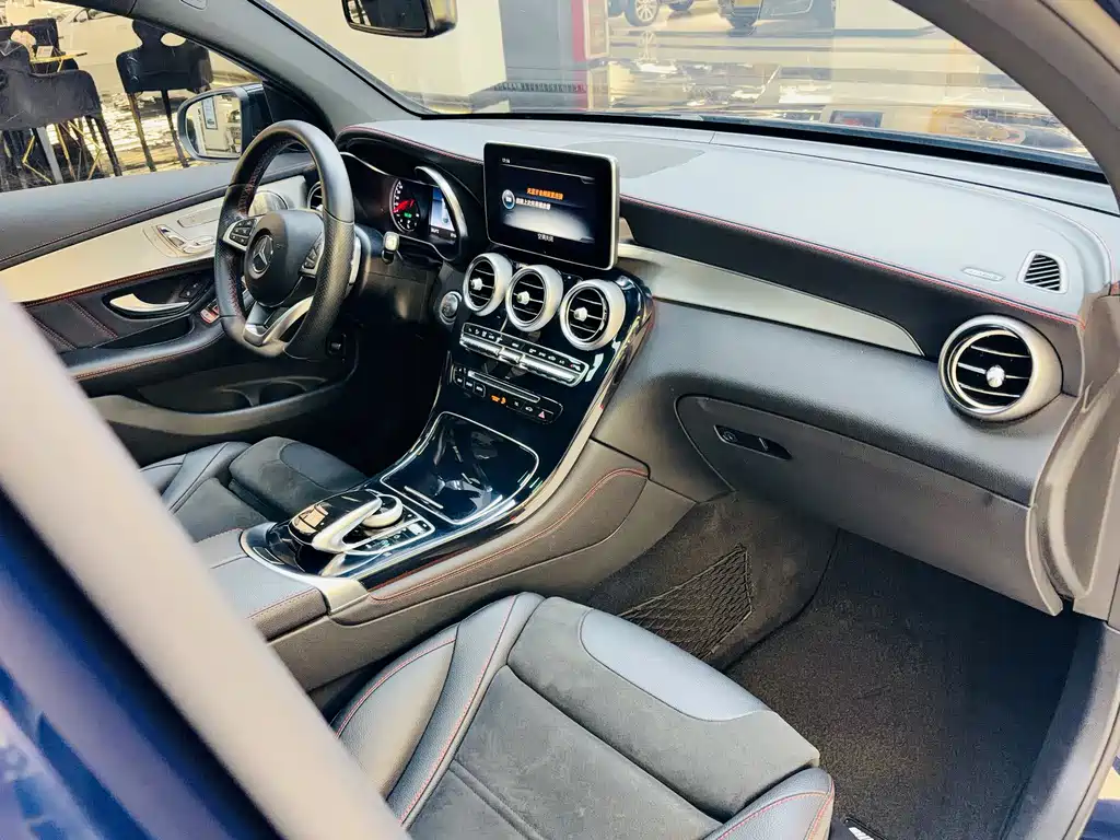 Mercedes-Benz GLC Coupe AMG — миниатюра 14