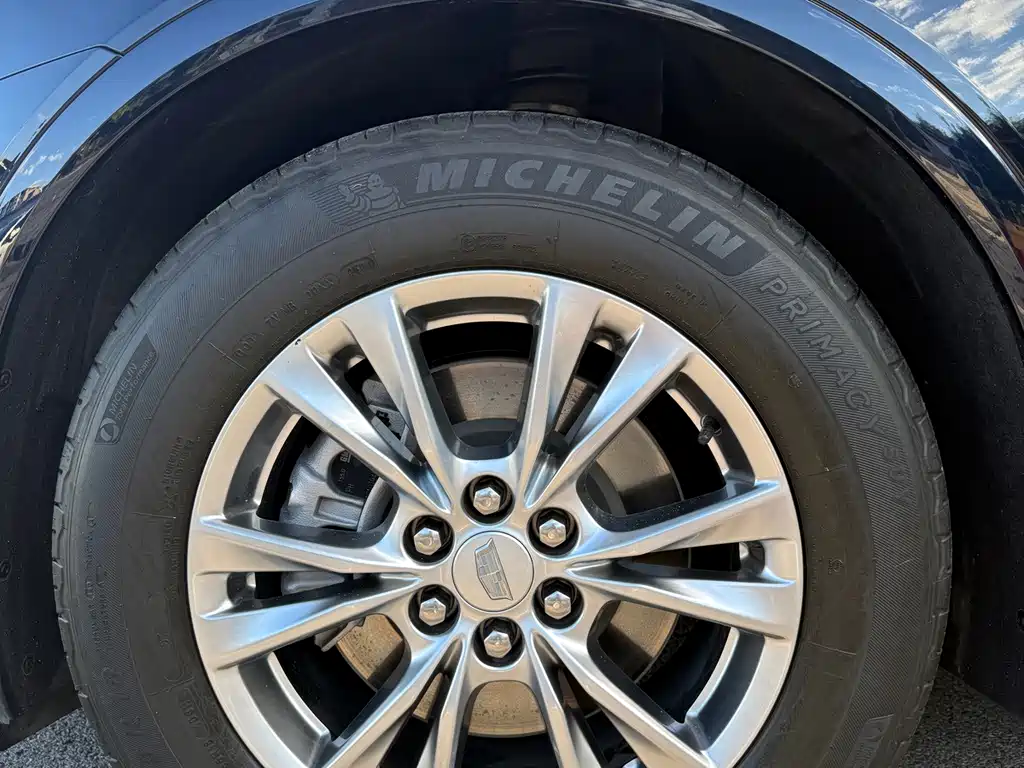 Cadillac XT5 — миниатюра 4