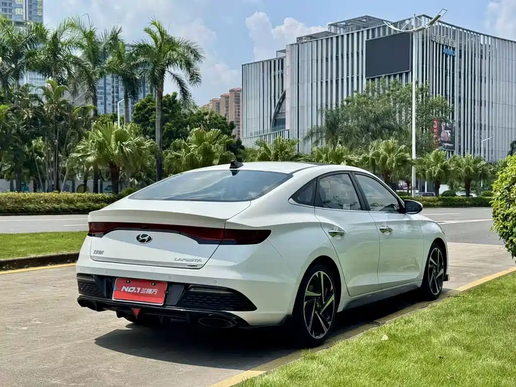 Hyundai Fista — миниатюра 7