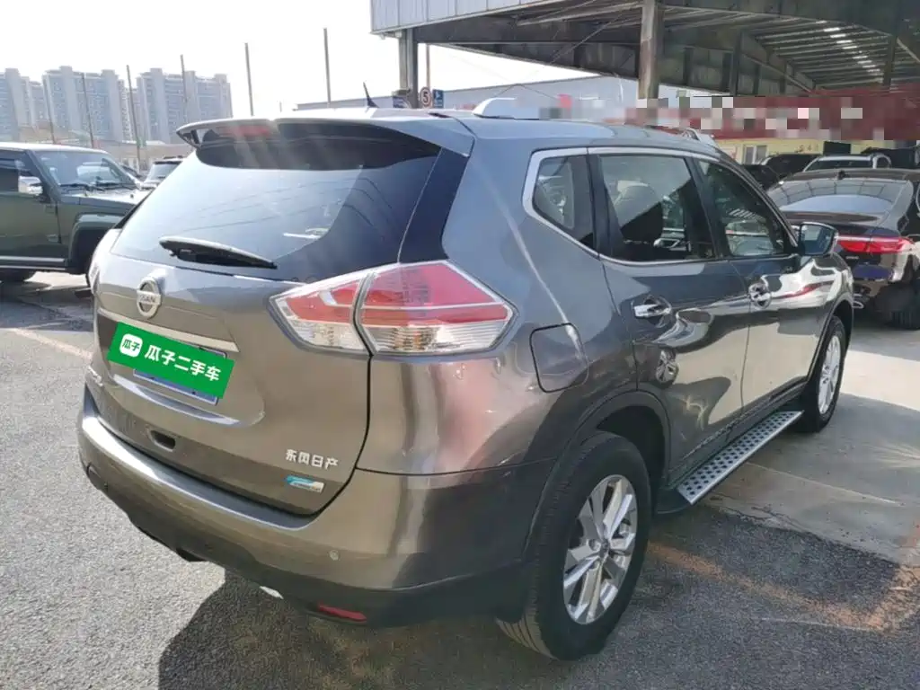 Nissan X-Trail — миниатюра 7
