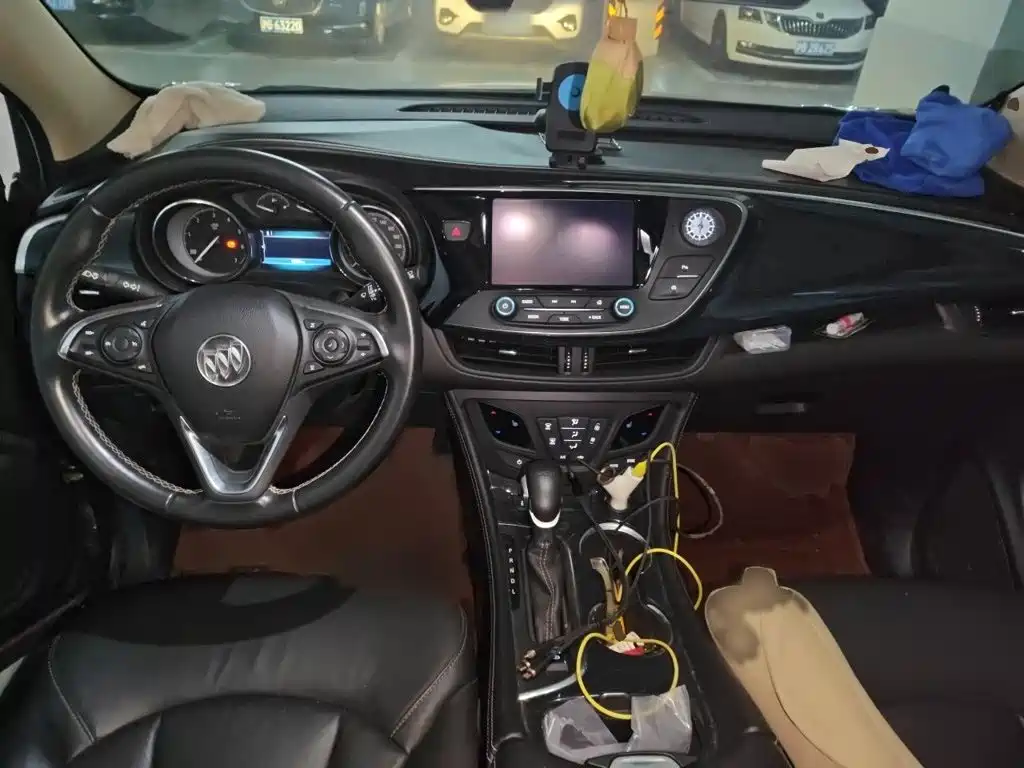 Buick Envision Plus — миниатюра 13