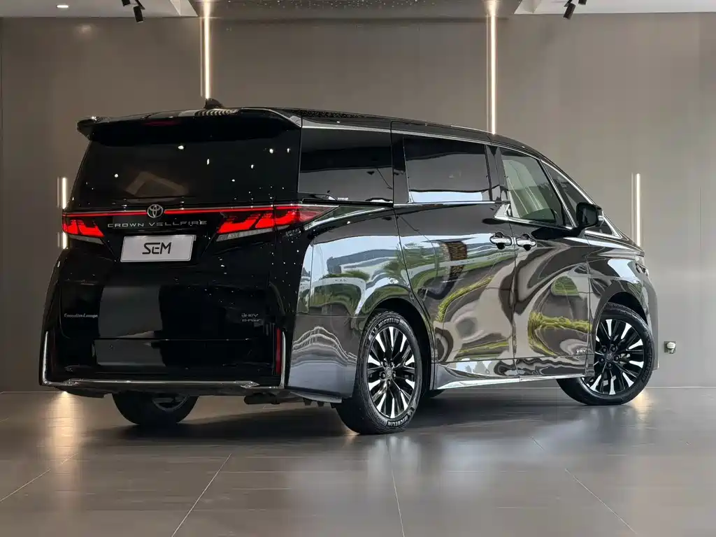 Toyota Vellfire — миниатюра 4