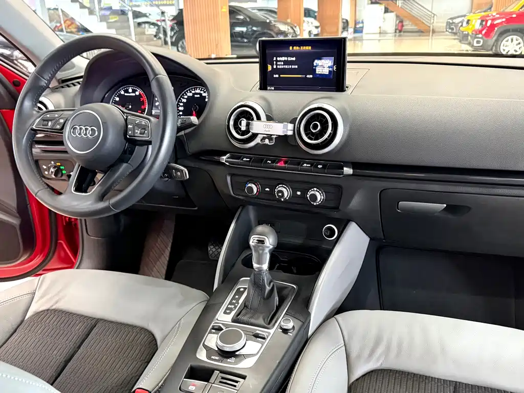 Audi A3 — миниатюра 13