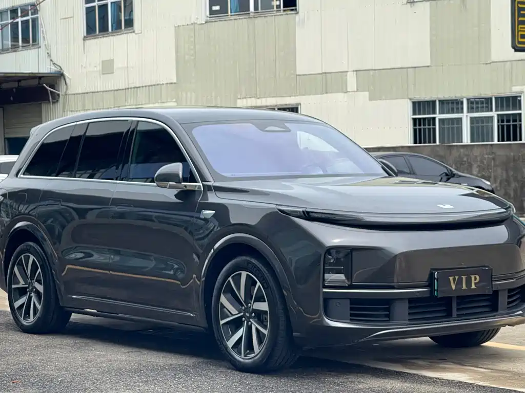 Li Auto Li L8 — миниатюра 3