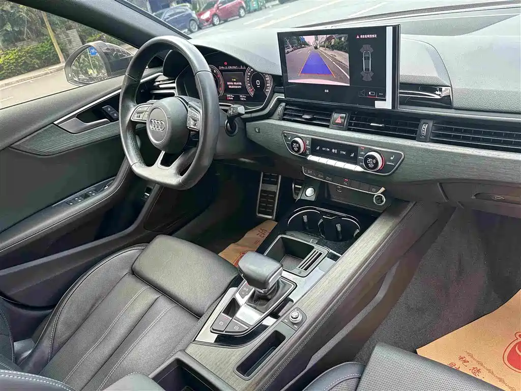 Audi A4L — миниатюра 21