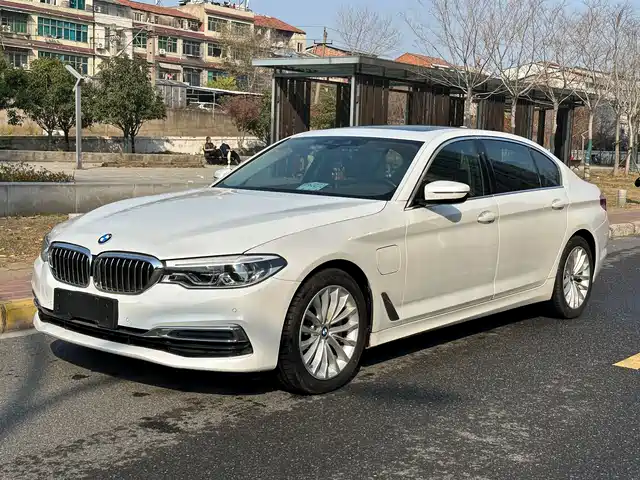 BMW 5 SERIES NEW ENERGY 2020