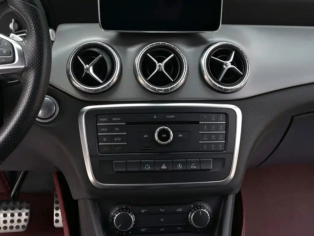 Mercedes-Benz CLA (Import) — миниатюра 10