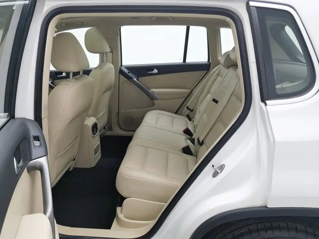 Volkswagen Tiguan — миниатюра 15