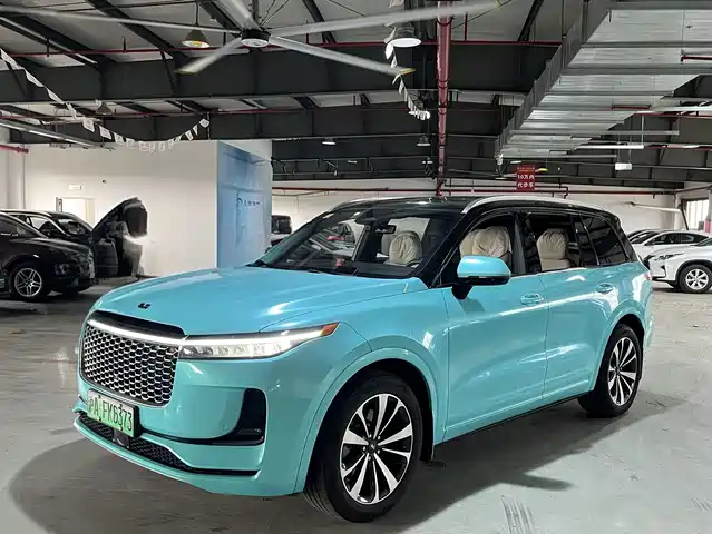 Li Auto 理想ONE