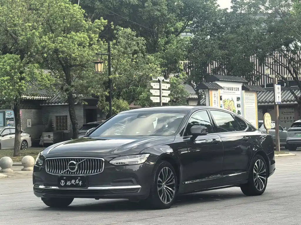Volvo S90 2024 B5 Smart Leisure Luxury Edition