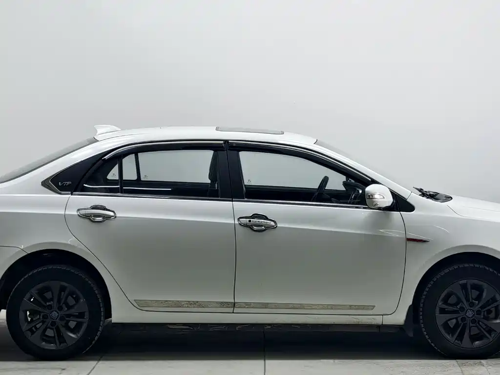 BYD Qin NEV — миниатюра 8