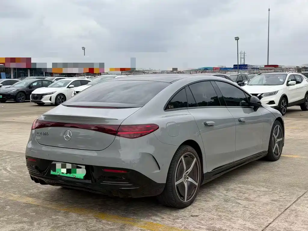 Mercedes-Benz EQE — миниатюра 7