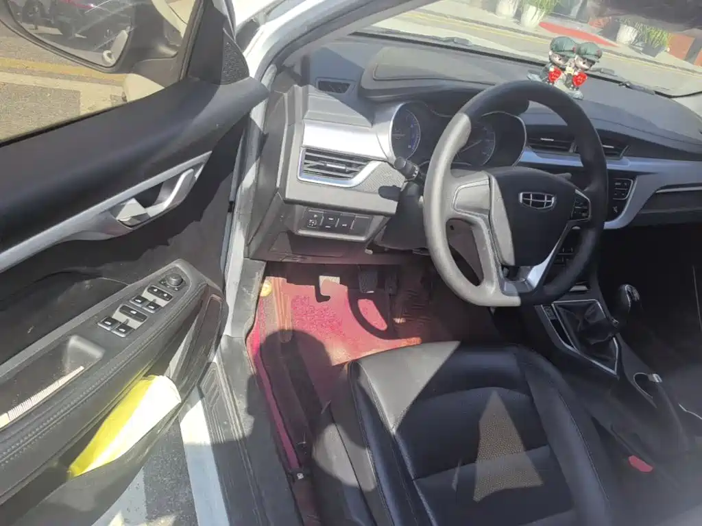 Geely Vision — миниатюра 16