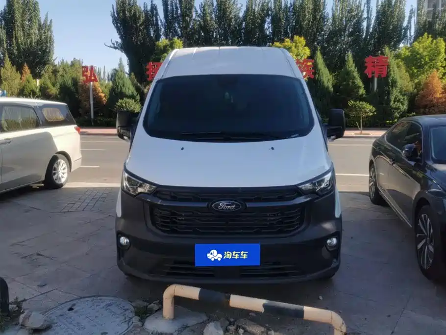 Ford Transit 2026 2.0T AT Luxury 5/6 мест