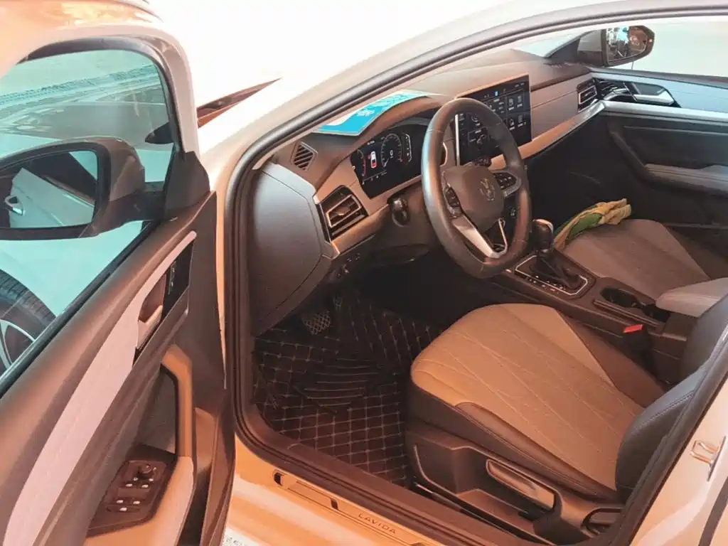 Volkswagen Lavida — миниатюра 16