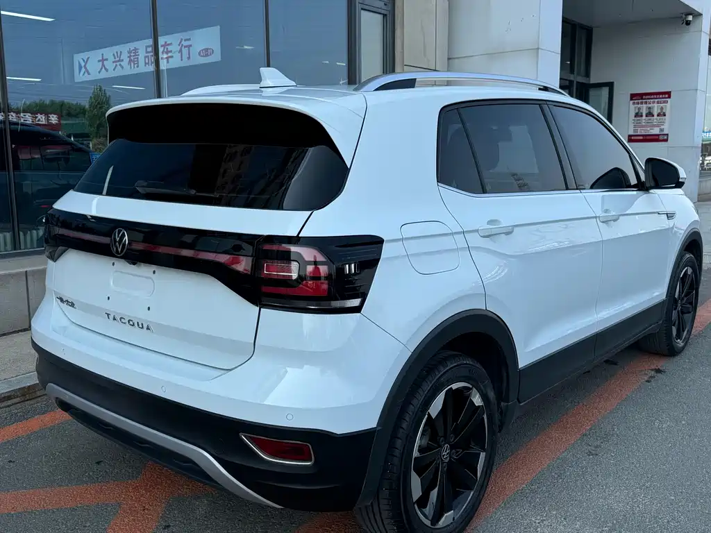 Volkswagen Tacqua 1.5L Auto Joy Connected Edition, фото 7