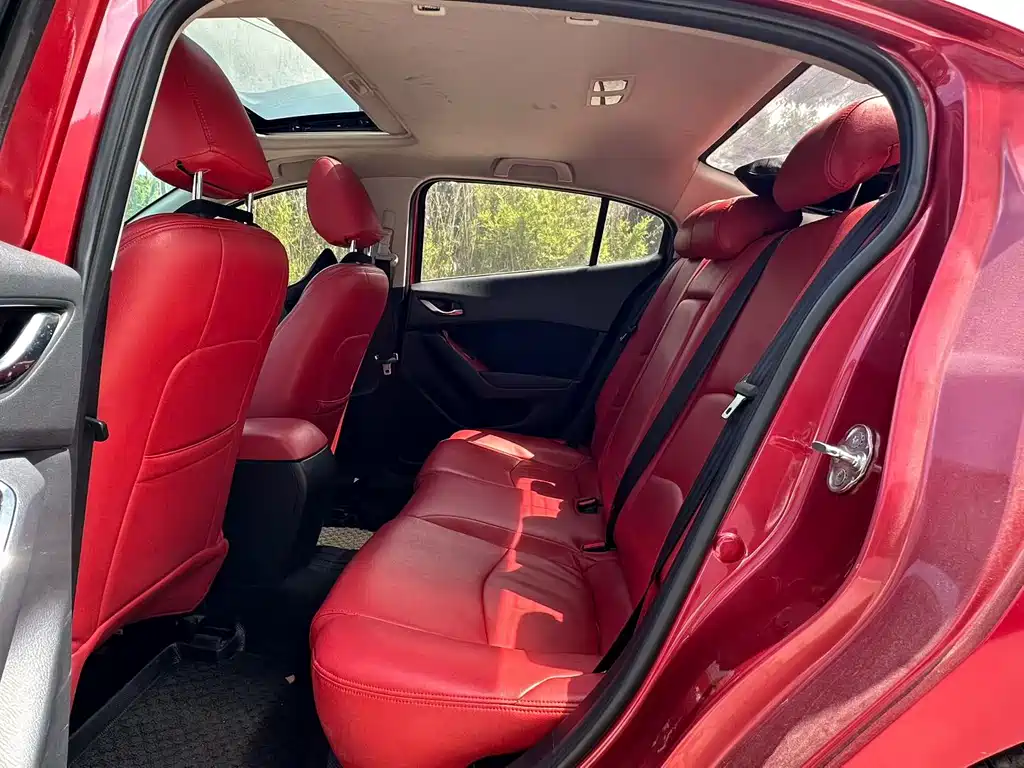 Mazda 3 Axela — миниатюра 6