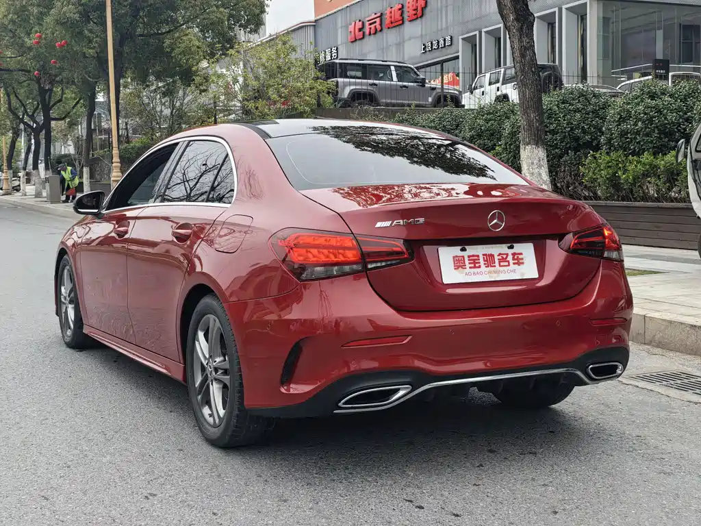 MERCEDES-BENZ A CLASS