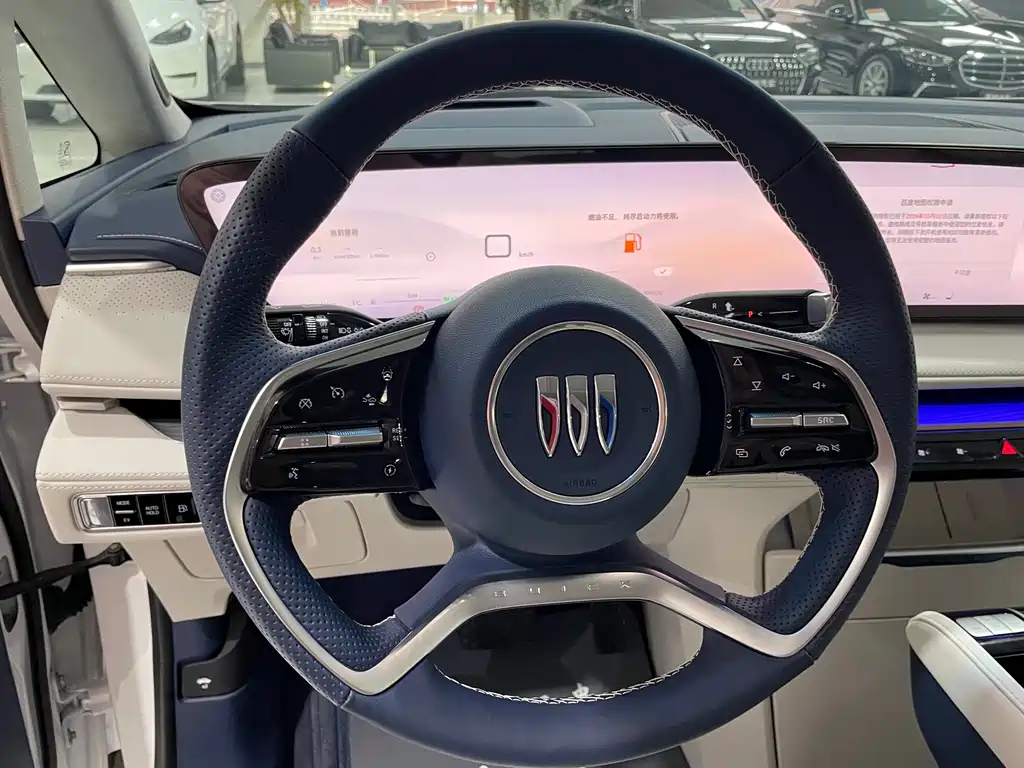 BUICK GL8 NEW ENERGY