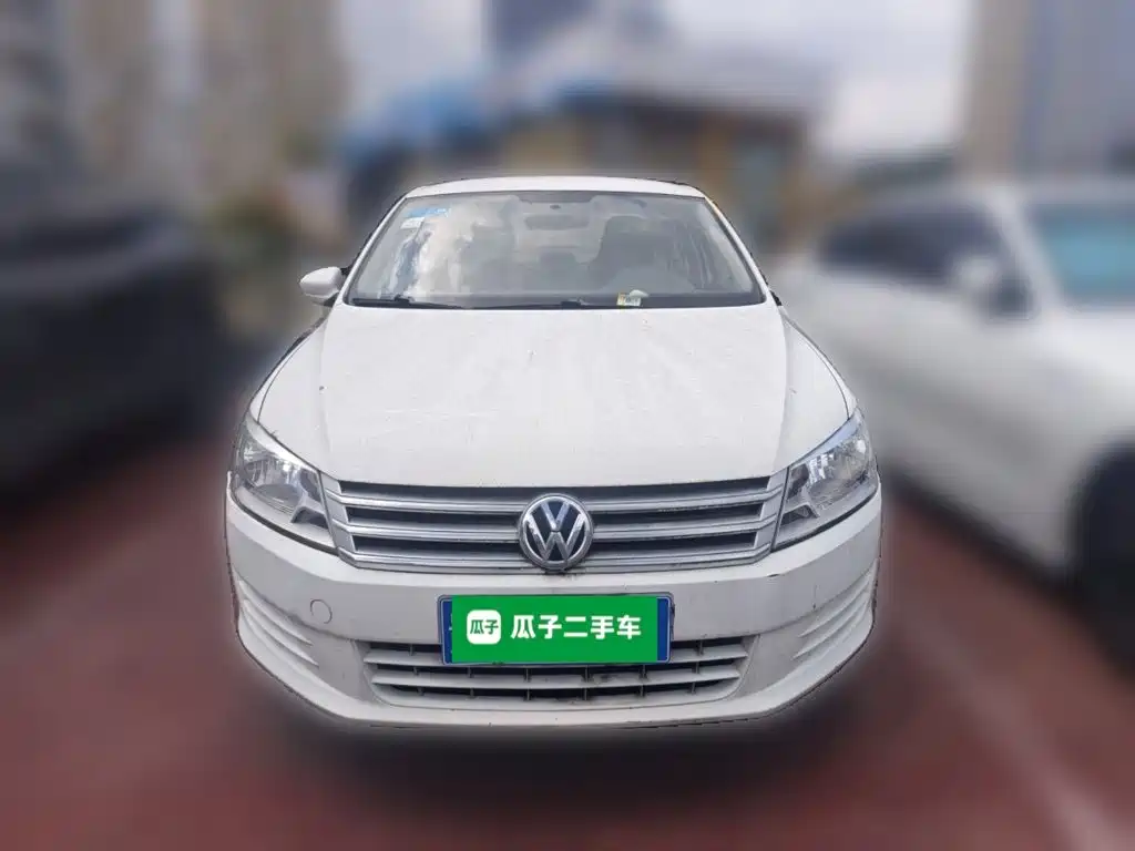 Volkswagen Santana — миниатюра 2