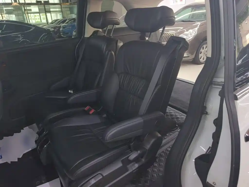 Honda Odyssey — миниатюра 17