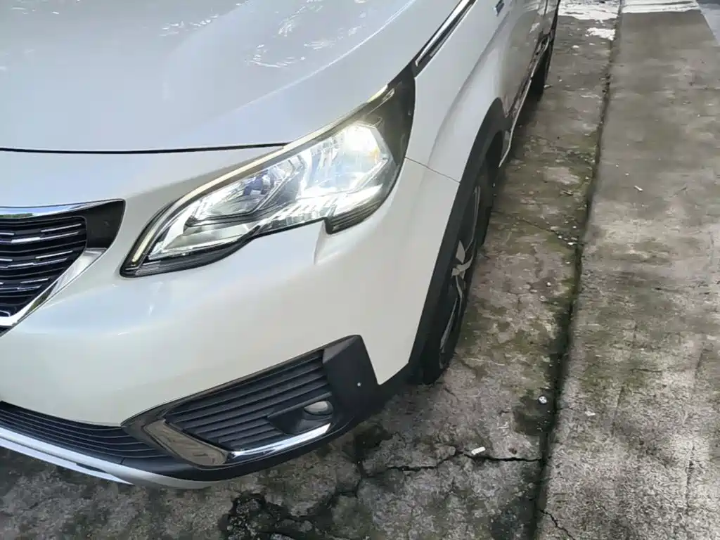 Peugeot 5008 — миниатюра 24