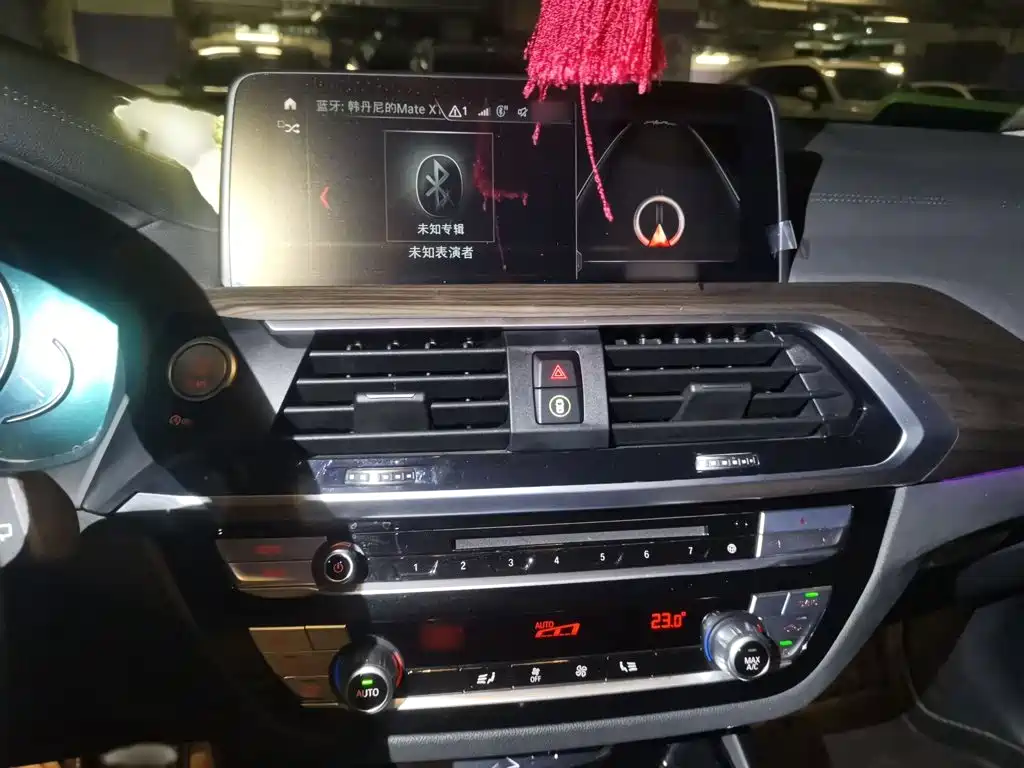 BMW X3 — миниатюра 6