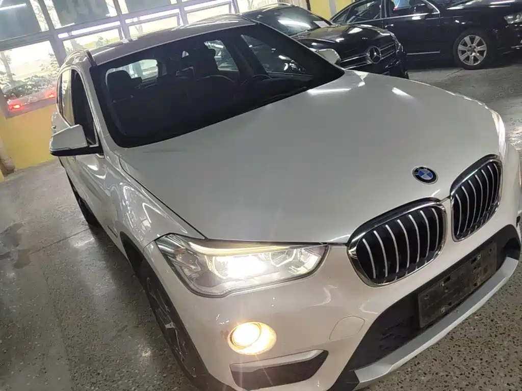 BMW X1 — миниатюра 4