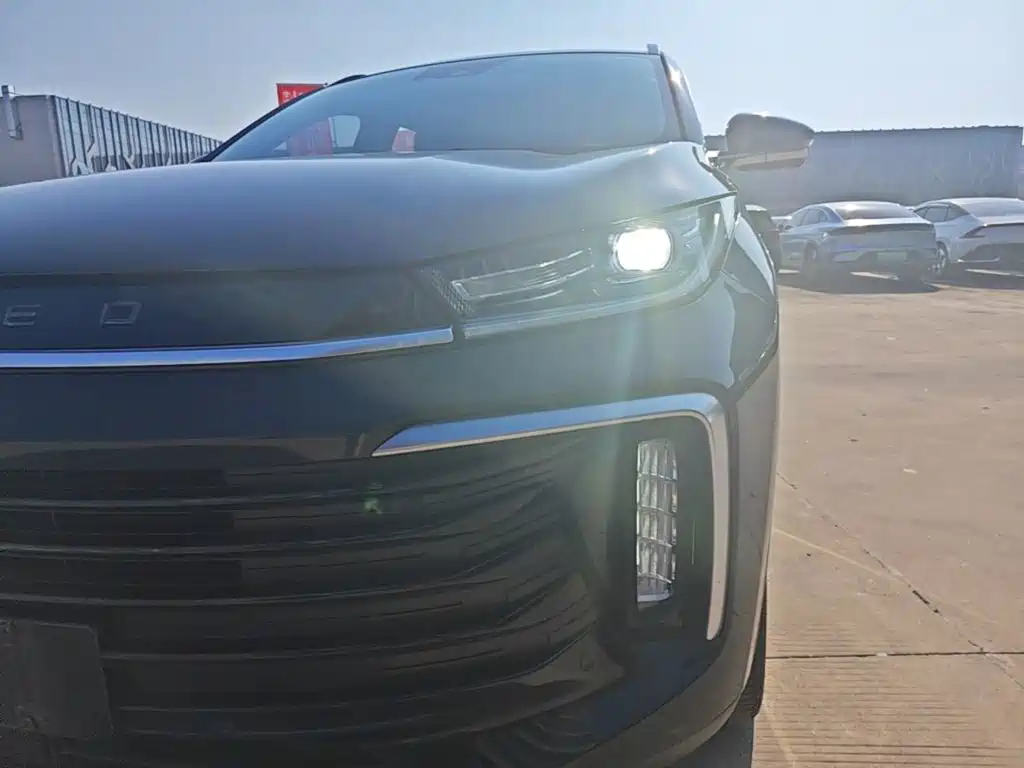 Exeed Lingyun — миниатюра 24
