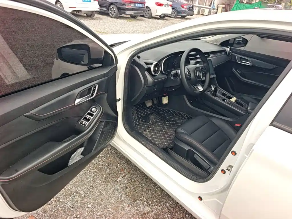 MG MG6 — миниатюра 16