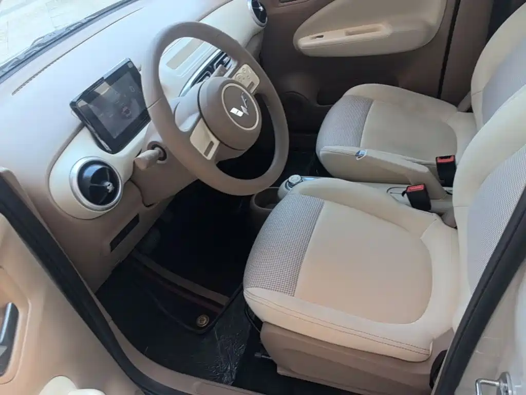 Wuling MINIEV — миниатюра 15