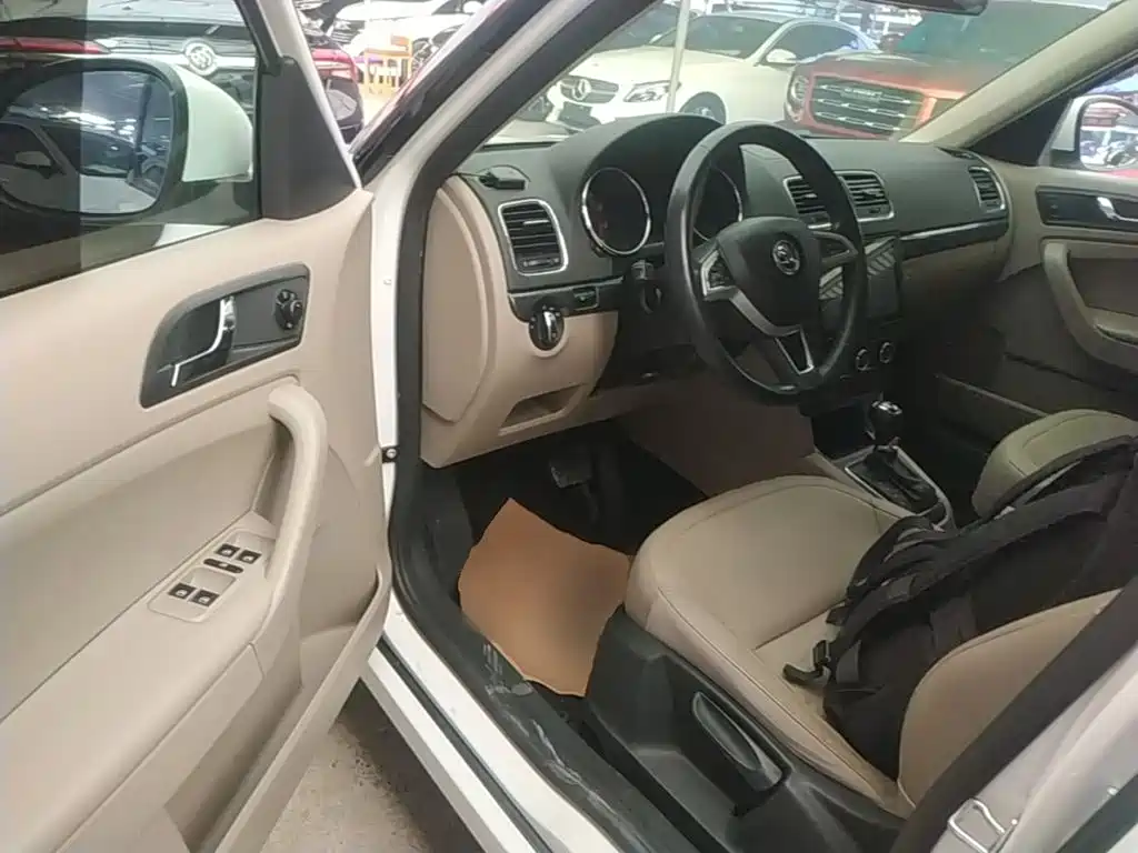 Skoda Yeti — миниатюра 16