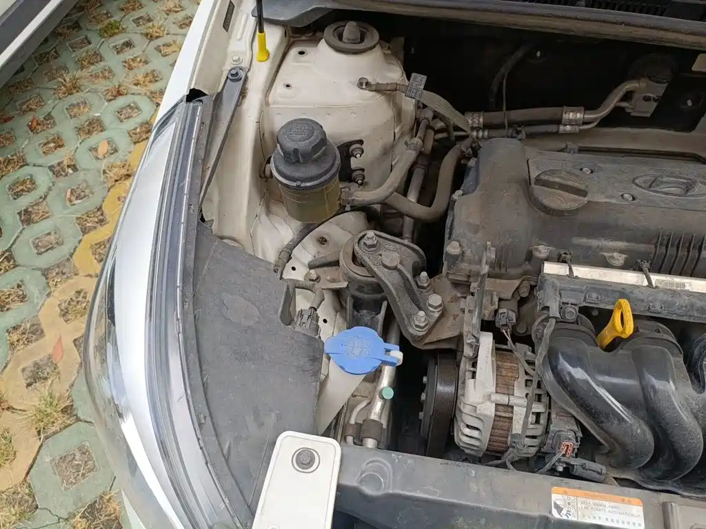 Hyundai Verna — миниатюра 18