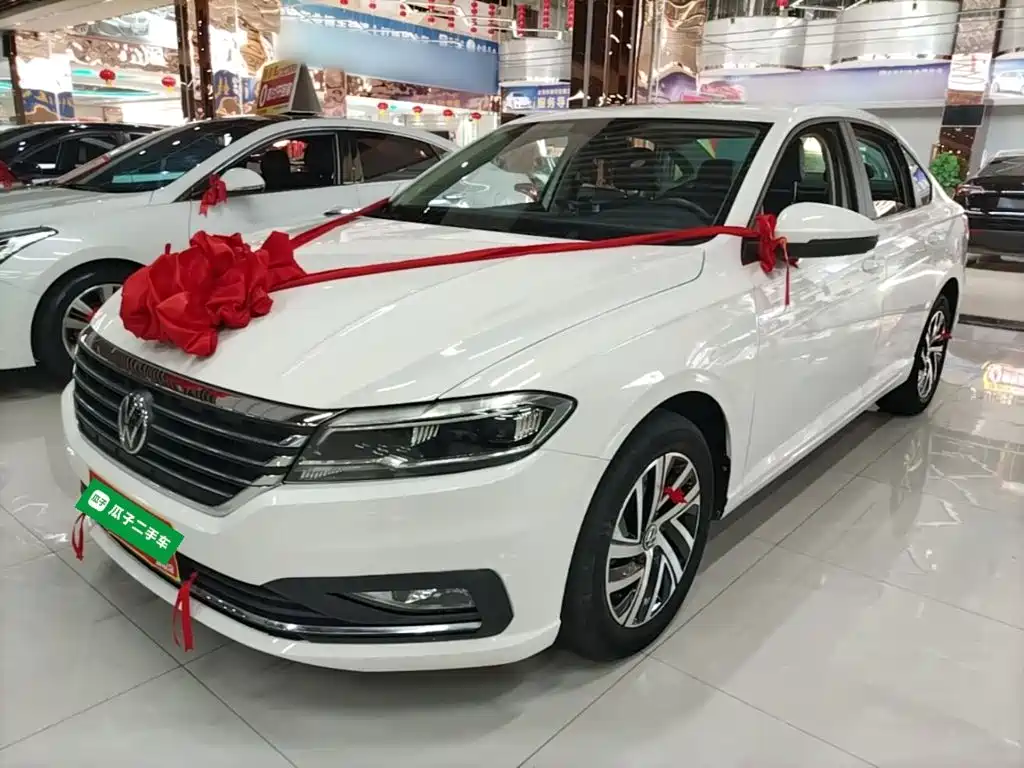 Volkswagen Lavida — миниатюра 2