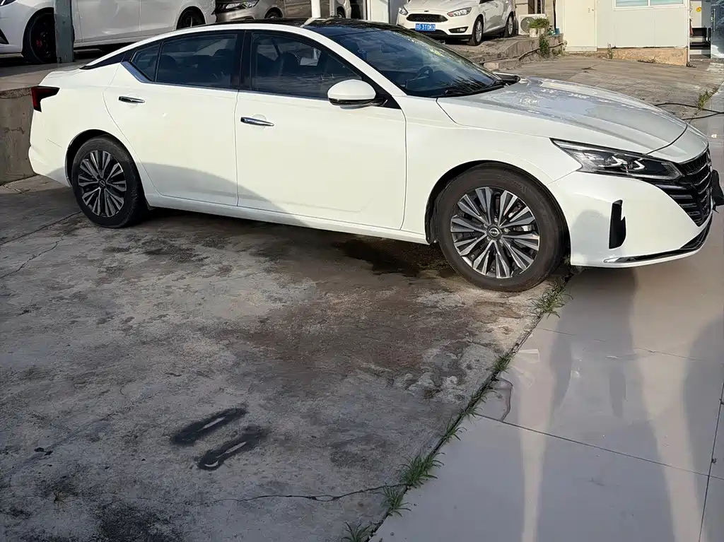 Nissan Teana — миниатюра 5