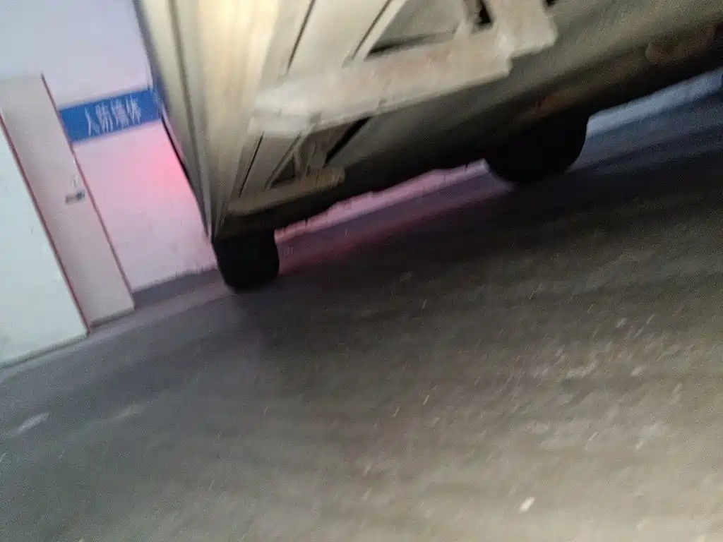 Volkswagen Tiguan L — миниатюра 16