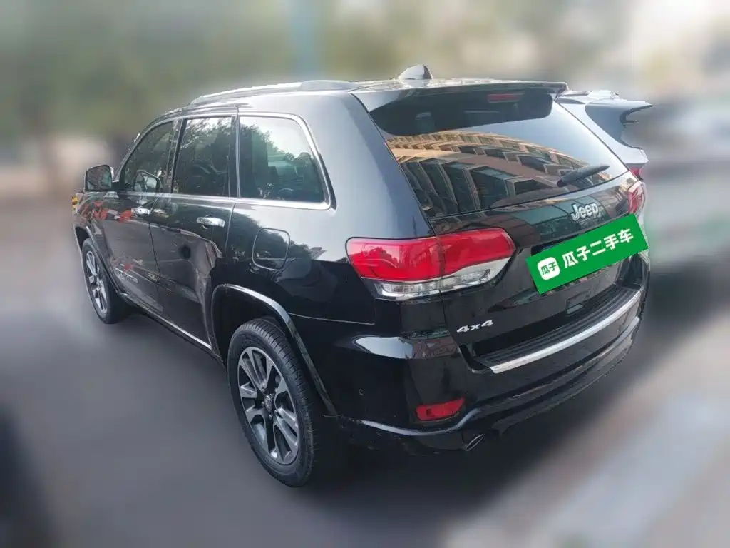 Jeep Grand Cherokee (Import) — миниатюра 4