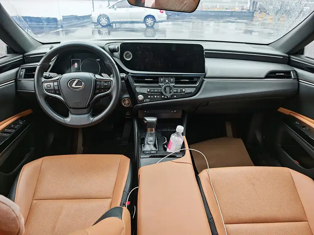Lexus ES — миниатюра 4
