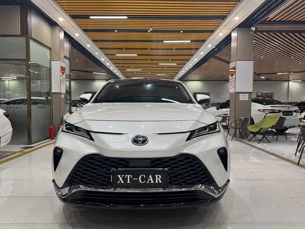 Toyota Venza 2.0L CVT 2WD Premium Edition, фото 2