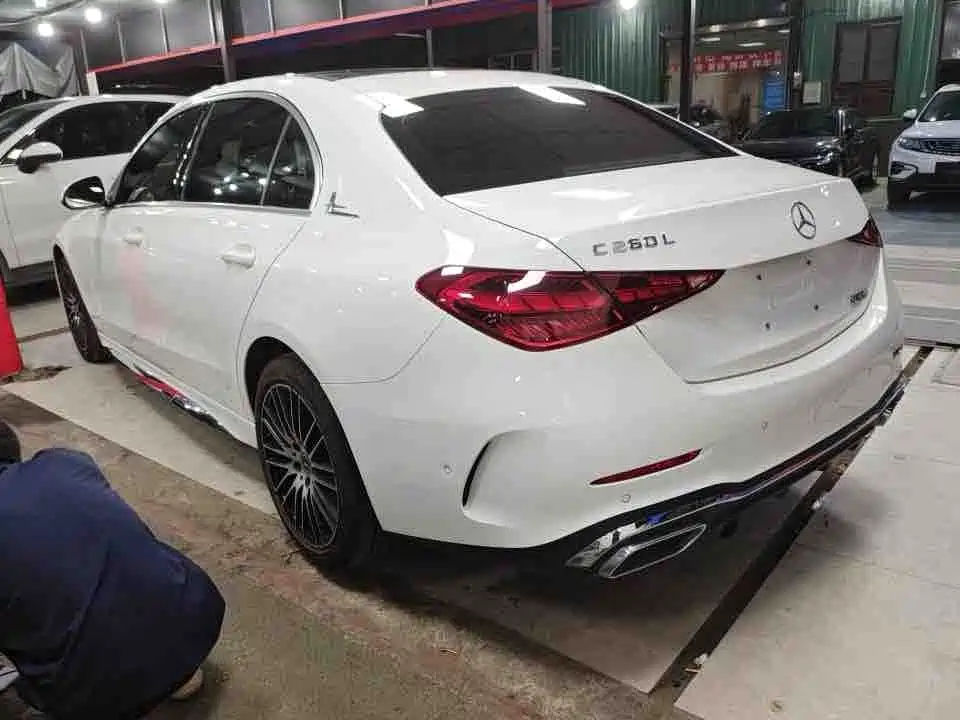 Mercedes-Benz C-Class — миниатюра 7